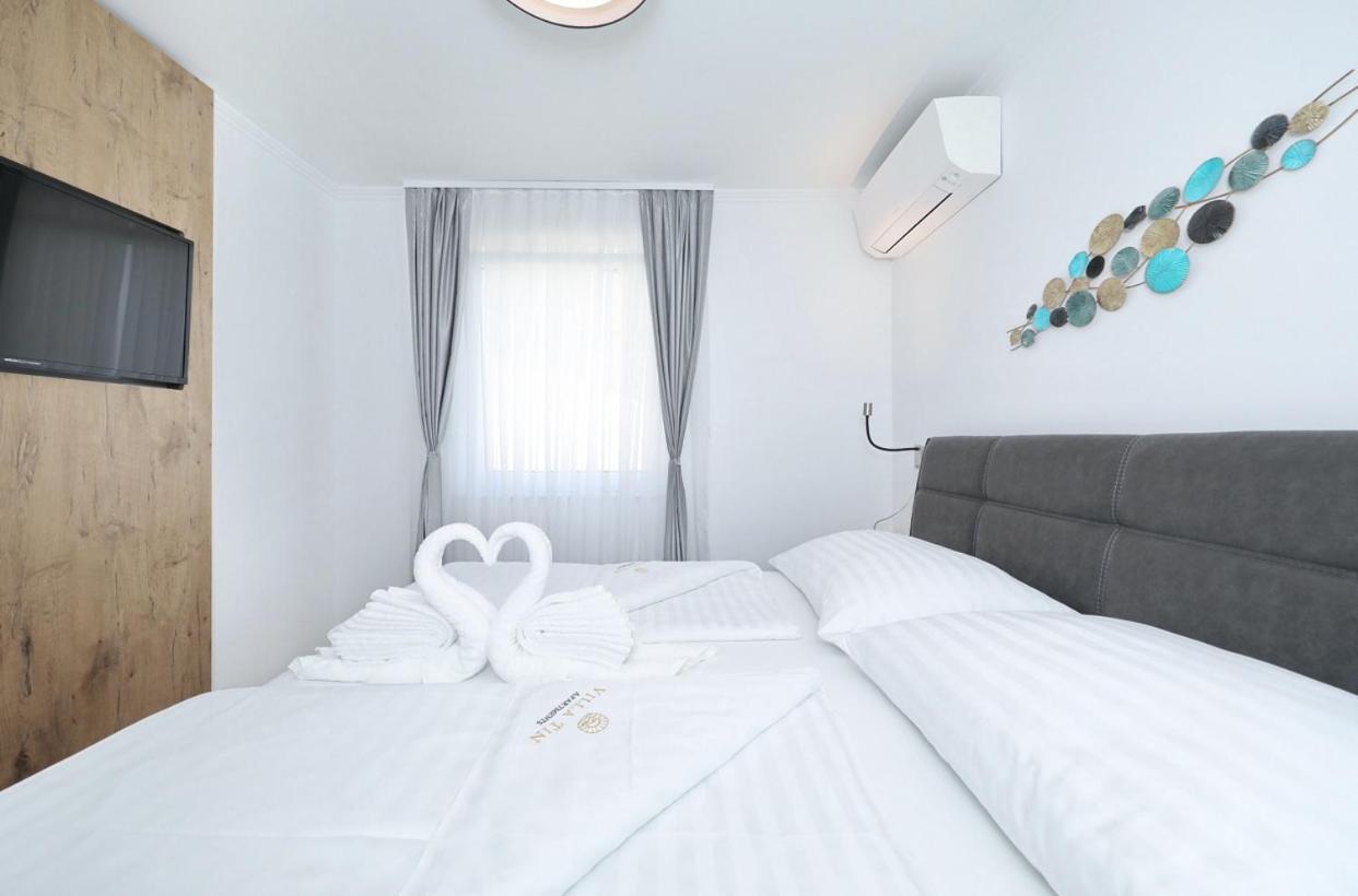 Villa Tin Apartments Трибань-Крушчица Экстерьер фото